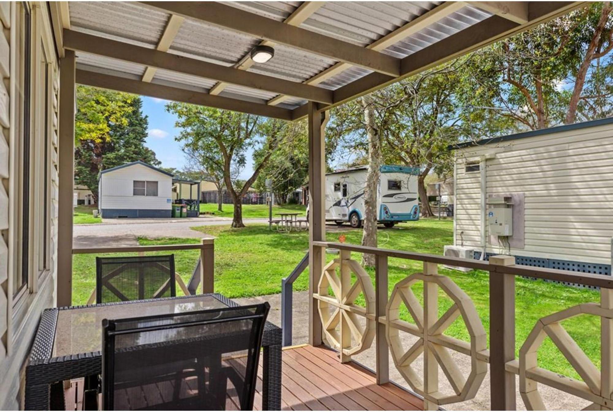 Discovery Parks - Swan Valley Caversham Room photo